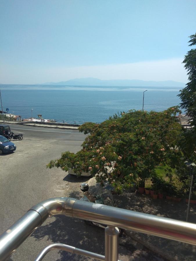 The Park Studio Kavala Exterior foto